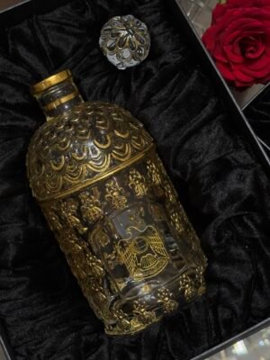 500ml Luxury Crystal Fragrance Bottle with UAE Logo - متوفر للطلب المسبق – التوصيل قبل العيد